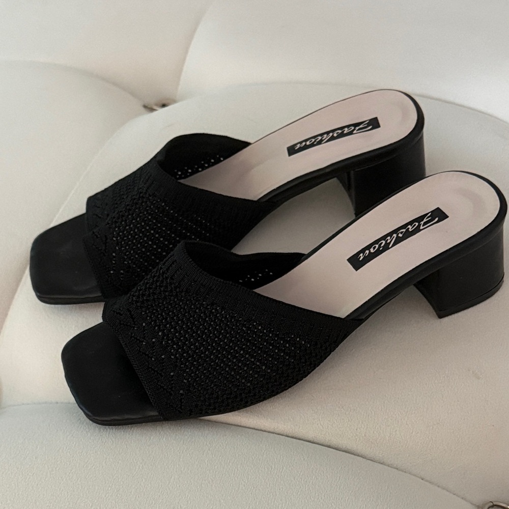 Women's Black Heeled Sandals